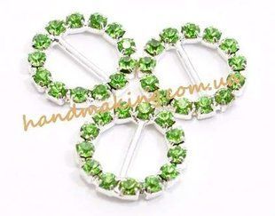 Металлическая пряжка со стразами 15мм круглая Peridot 6489 фото